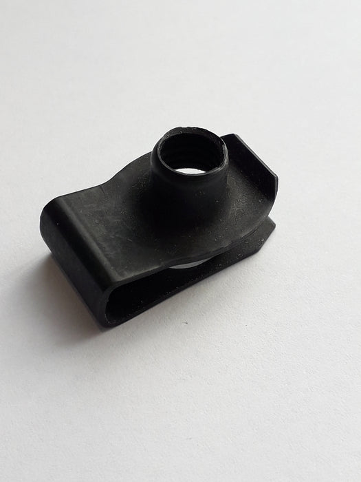 RYH500720 - nut spring Body Part Land Rover Range Rover Defender