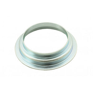 LR017552 - shield mud flange diff front