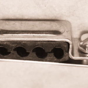 ERR282 - Clip high pressure pipe