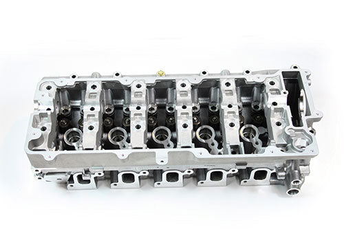 LDF500170 - Cylinder head TD5 NEW AMC with Valves later type from 2A622424 by AMCEngine Part Land Rover Range Rover Defender