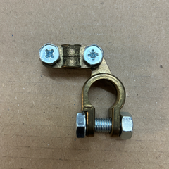16.0121 - Battery Clamp – Negative