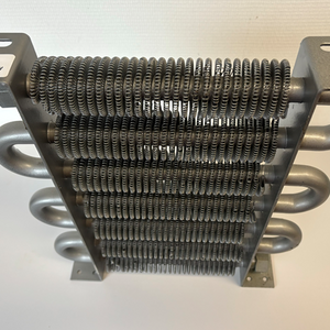 232212 - Oil cooler military Series GENUINE LR NEW