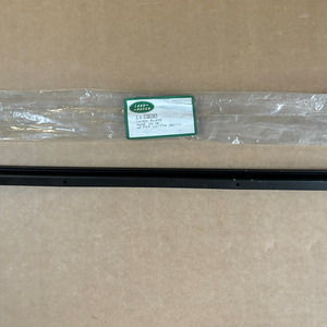 330203 - SPACER