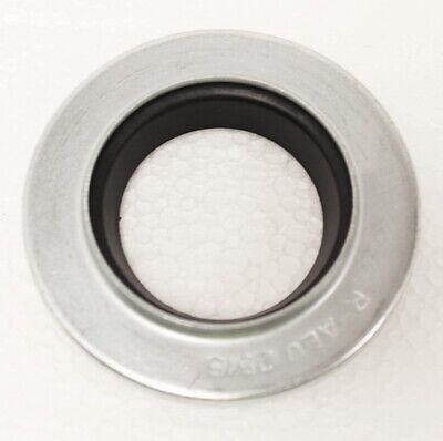 AEU2515 - Seal differential rear Salisbury axle (metal/leather) to (V)WA159806  by AllmakesSteering or Suspension Part Land Rover Range Rover Defender, Series