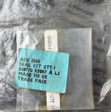 AEU2868 - Seal Kit  by Land RoverHardware Part Land Rover Range Rover 