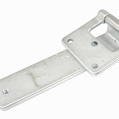 BHB700051 - Rear End Door Hinge – Lower