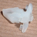 BTR4428 - Plastic Clip