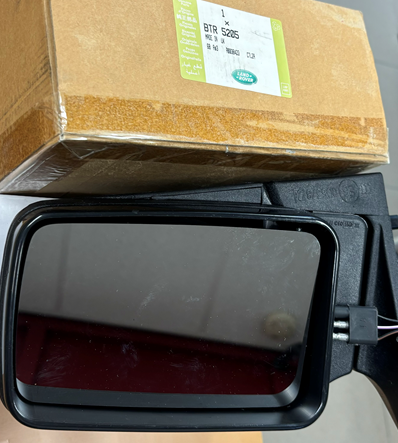 BTR5205 - Mirror – Electric – RH  by Land RoverElectrical Part Land Rover Range Rover Discovery
