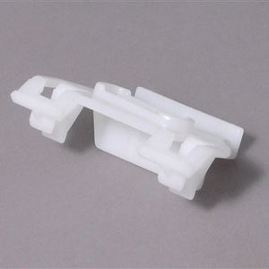 BTR6242LR - clip for P38 tailgate finishers