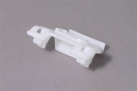 BTR6242LR - clip for P38 tailgate finishers  by Land RoverBody Part Land Rover Range Rover Range Rover