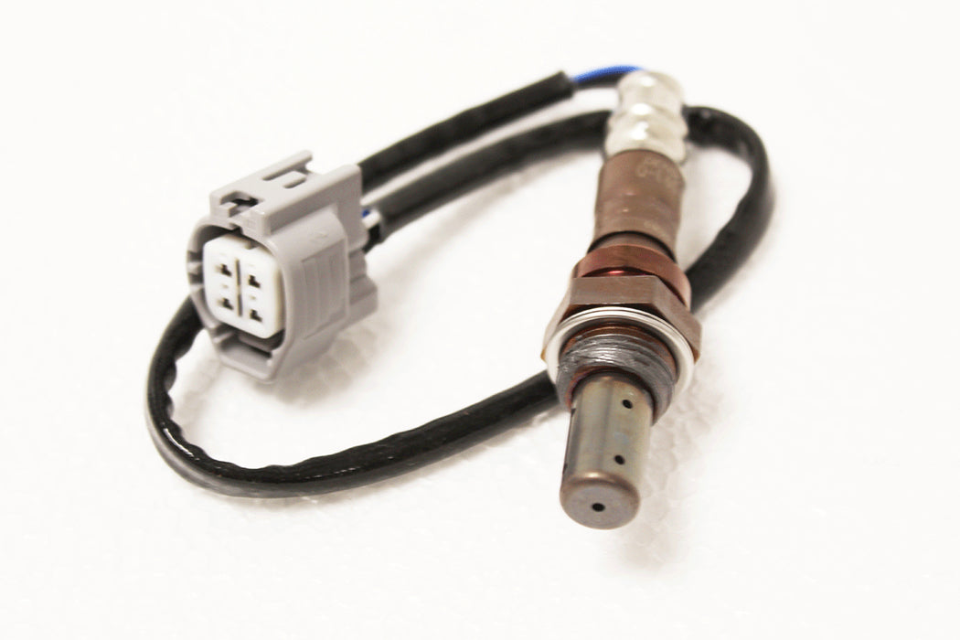 C2S51801-G - O2 SENSOR  by Denso Land Rover Range Rover 