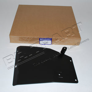 CAX100200 - bracket mudflap RH