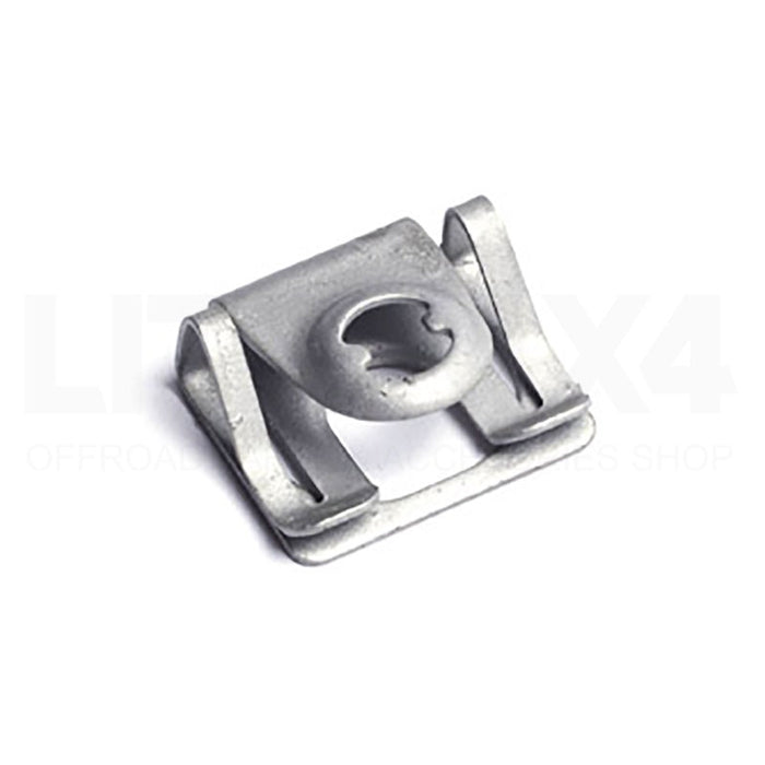 EZM000110 - clip fastener  by PR2 AllMakes OEHardware Part Land Rover Range Rover Freelander 1, Range Rover, Range Rover Sport