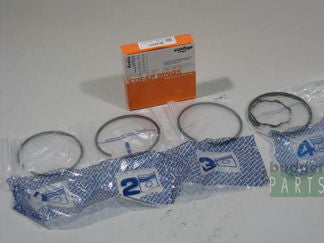 RTC419340 - Piston Ring Set Diesel .040" (Per Piston) Engine Part Land Rover Range Rover Defender, Series