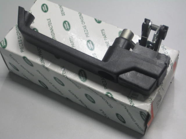 LR066530LR - Door handle front LH vanaf 2002 GENUINE LR  by Land RoverBody Part Land Rover Range Rover Defender