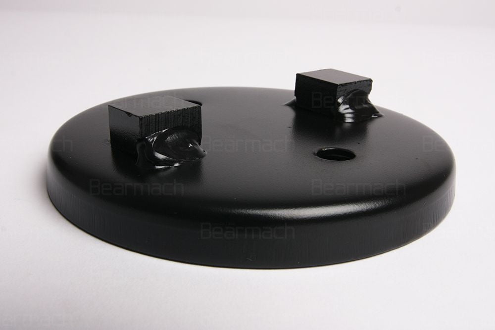 LR018027 - plate retaining helper spring 130 Steering or Suspension Part Land Rover Range Rover Defender