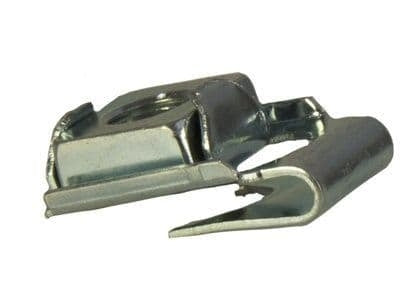 BYH500100 - Caged nut  by PR2 Allmakes OEBody Part Land Rover Range Rover Defender