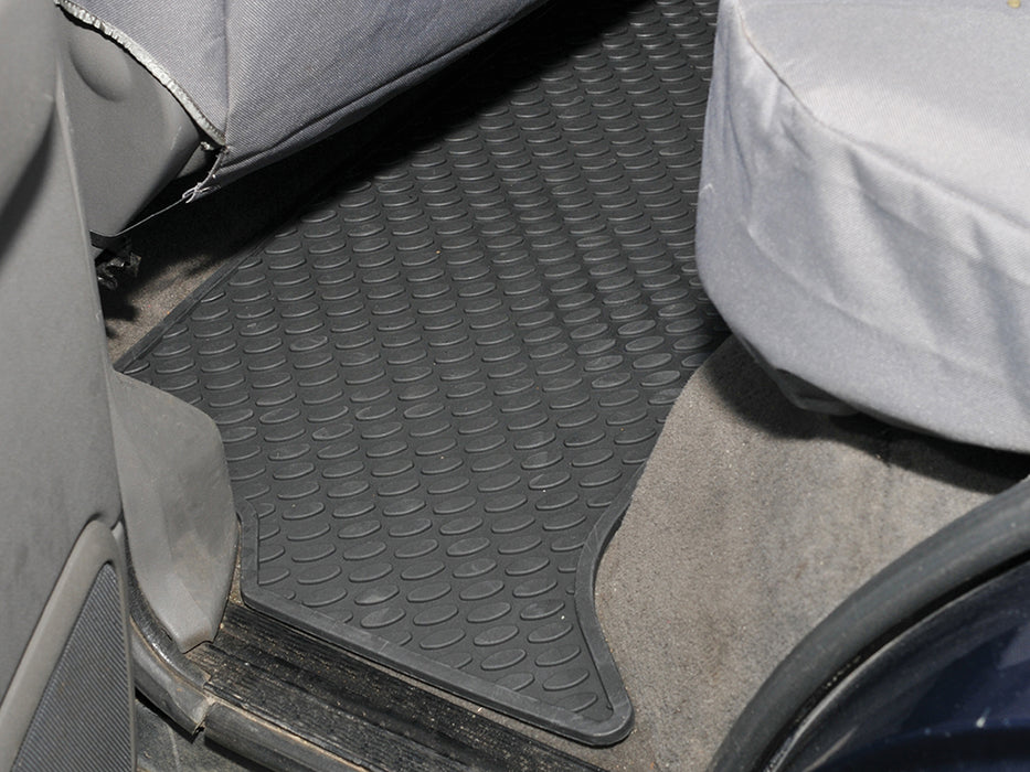 DA4425 - RUBBER MAT SET REAR D2 TD5 1998+  Land Rover Range Rover 
