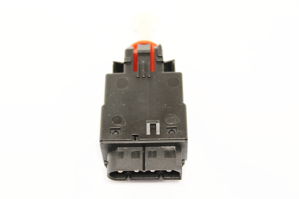 LR005794A - SWITCH - BRAKE LIGHT - SWITCHES  by AUTOTEC Land Rover Range Rover 