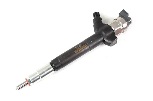 LR006803 - INJECTOR - FUEL - NOZZLE AND HOLDER  by Allmakes Land Rover Range Rover 