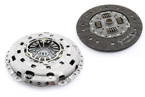 LR008556 - Clutch Kit – Plate & Cover  by AftermarketClutch Part Land Rover Range Rover Freelander 1