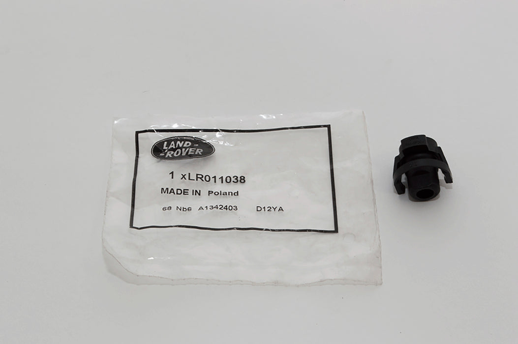 LR011038LR - Plug - Blanking  by LAND ROVERHardware Part Land Rover Range Rover 