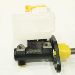 LR013018 - Brake master cylinder