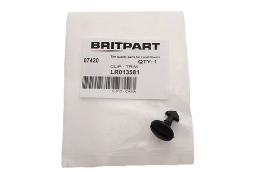 LR013581 - Clip - Trim  by AllmakesHardware Part Land Rover Range Rover 