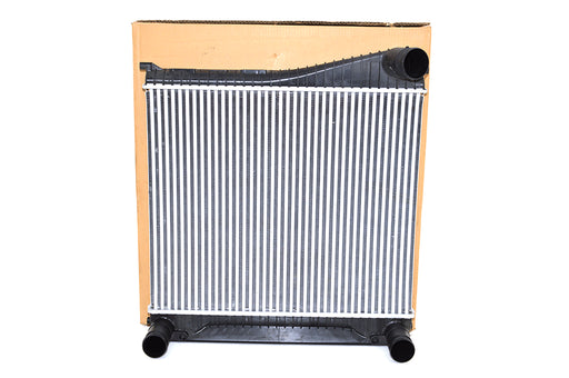 LR015603G - Intercooler  by Nissens Land Rover Range Rover 