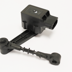 LR019136 - Hoogtesensor vooraan