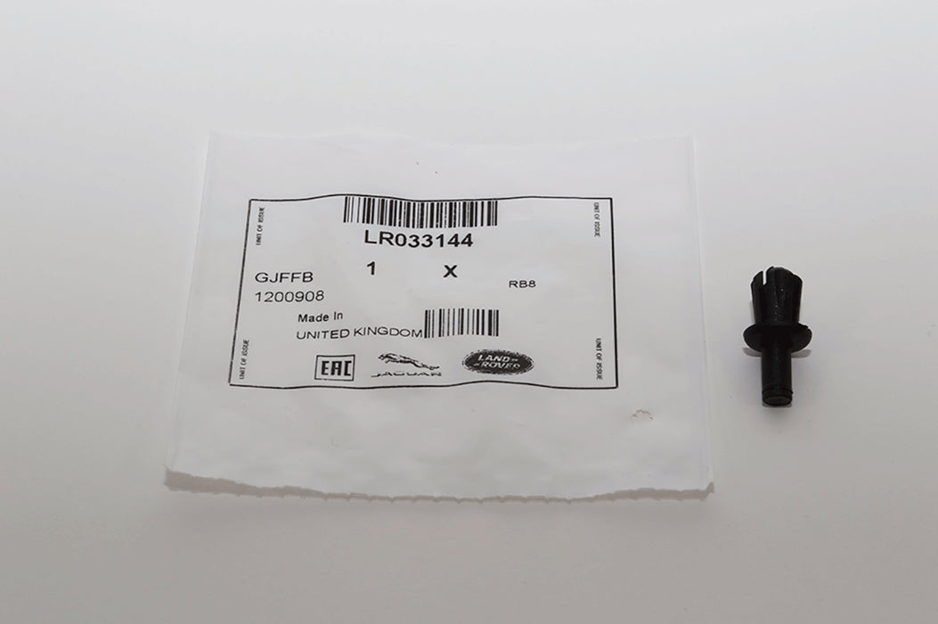 LR033144LR - Clip - Retaining  by LAND ROVERHardware Part Land Rover Range Rover 