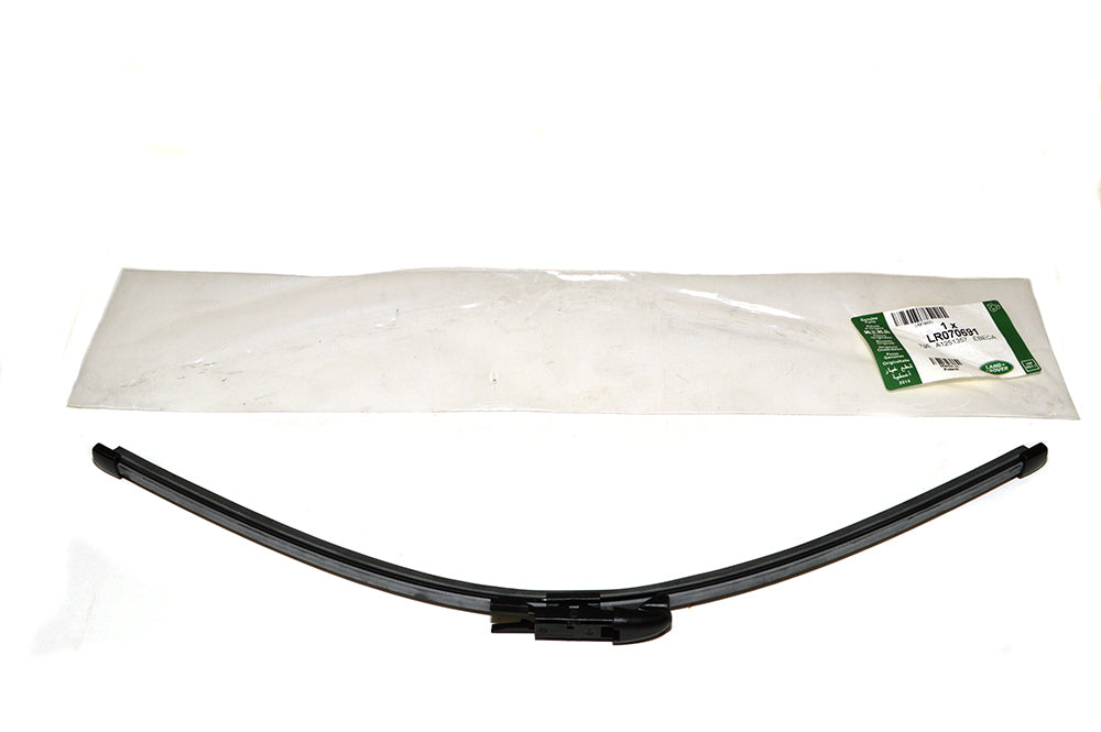 LR070691LR - Blade - Wiper  by LAND ROVERElectrical Part Land Rover Range Rover 