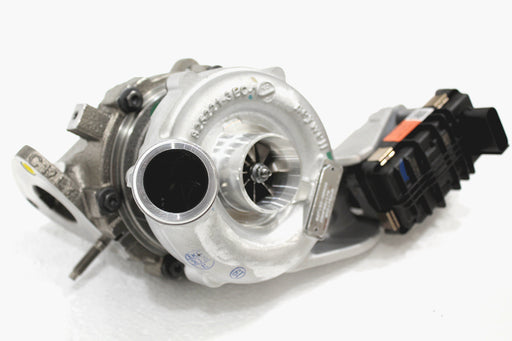 LR084607 - Turbocharger  by GarrettEngine Part Land Rover Range Rover 