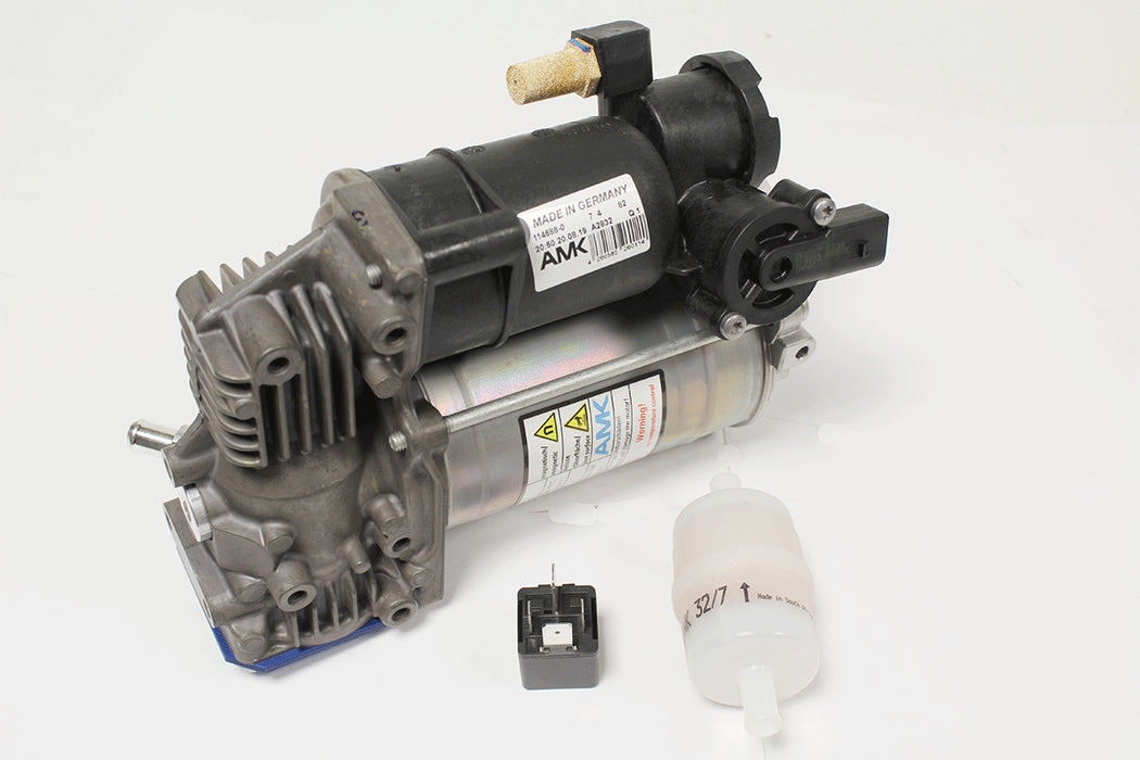 LR108984C - COMPRESSOR WITH RELAY & FILTER  by AMK Land Rover Range Rover 