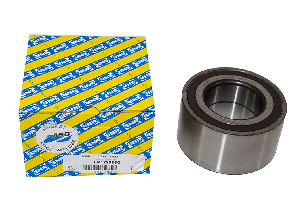 LR122585G - BEARING - WHEEL HUB  by SNR Land Rover Range Rover 