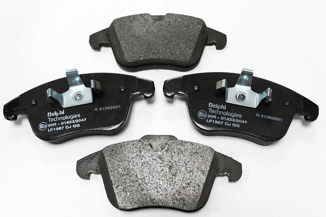 LR134692G - Brake Pad Set - Front Brakes  by DelphiBrake Part Land Rover Range Rover Freelander 1