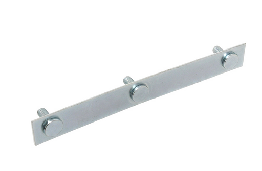 MRC5519 - Wing fixing plate, 3 studs  by PR2 Allmakes OEBody Part Land Rover Range Rover Defender, Series