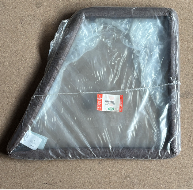 MTC6267 - Glass Inner for Front Door Top - Clear  by Land RoverBody Part Land Rover Range Rover Defender