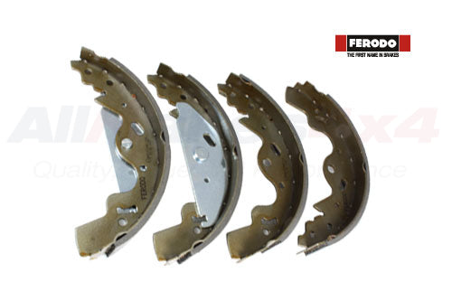 SFS000030F - BRAKE SHOE SET  by FERODO Land Rover Range Rover 