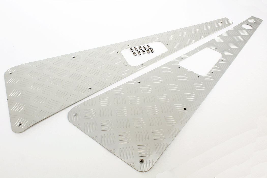 TF8225 - Wing Tops-Cheq Silver Plate - Lah-Pre-07  by Terrafirma Land Rover Range Rover 