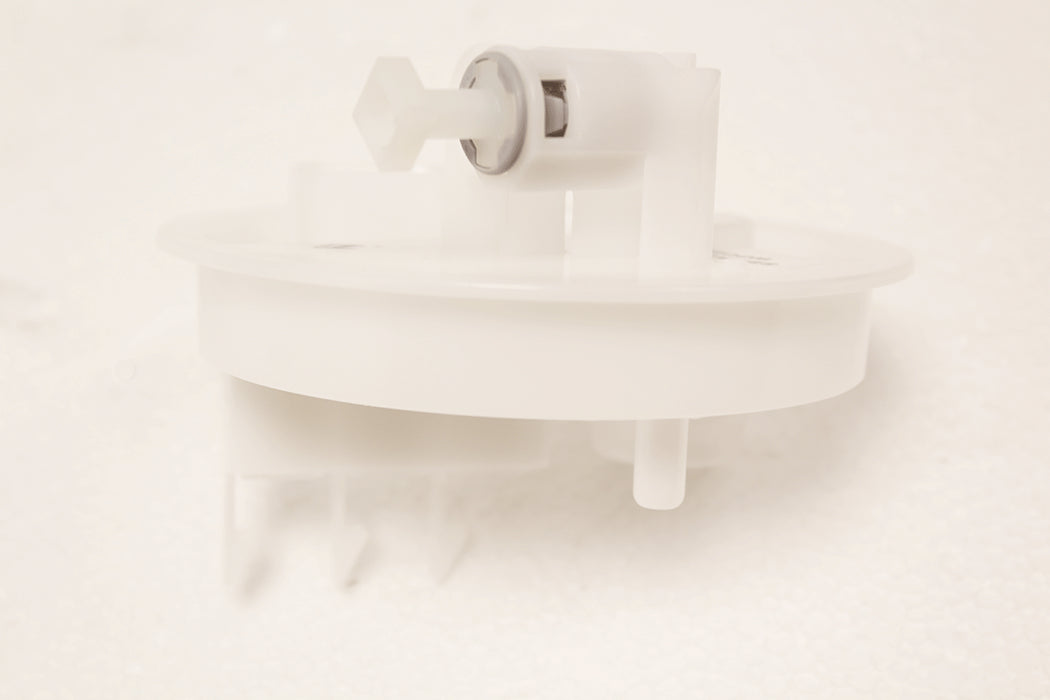 WGC500130 - Cover - Fuel Sender  by PR2 Allmakes OEFuel System Part Land Rover Range Rover 