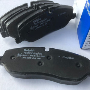 LR134694G - Brake pads less springs OEM DELPHI